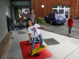 circus_lollypop_2010_20130217_1691748498